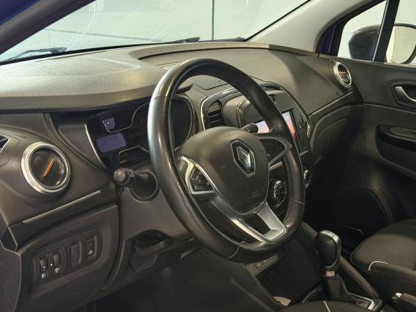 Renault Kaptur I Рестайлинг с пробегом 2021 года, цена 1 547 000 рублей, 117284 км, внедорожник, Автокод Объявления
