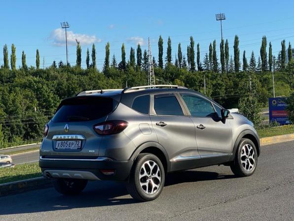 Renault Kaptur I с пробегом 2017 года, цена 1 650 000 рублей, 93265 км, внедорожник, Автокод Объявления