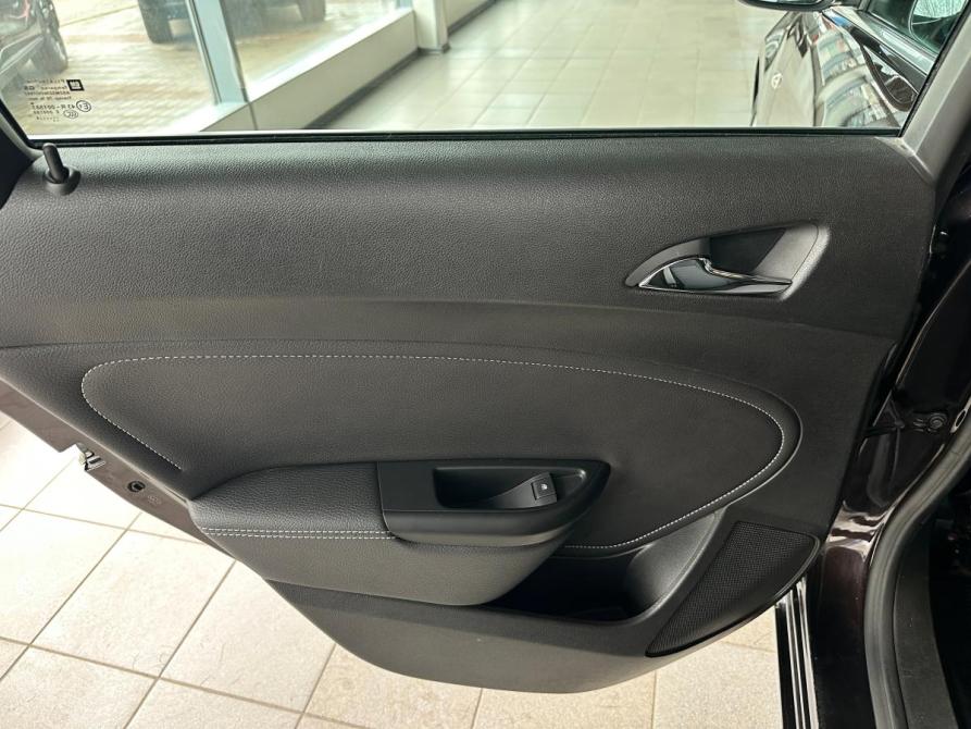 Opel Astra J Рестайлинг Санкт-Петербург  - изображение 26