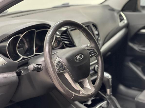 Lada (ВАЗ) Vesta I с пробегом 2022 года, цена 1 265 000 рублей, 53729 км, универсал, Автокод Объявления