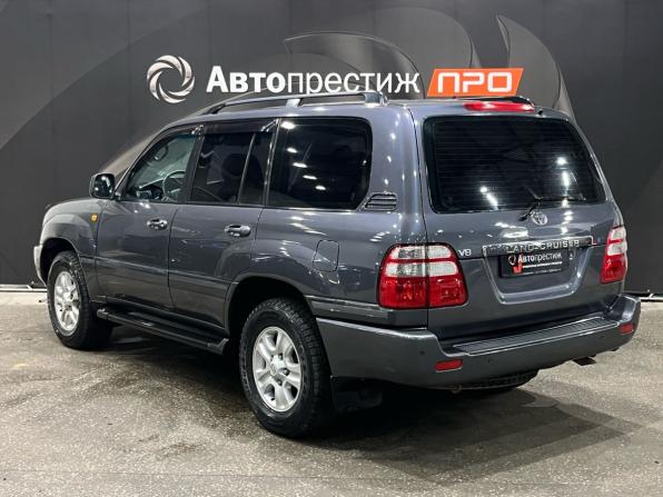 Toyota Land Cruiser 100 Series с пробегом 2002 года, цена 1 697 000 рублей, 325650 км, внедорожник, Автокод Объявления