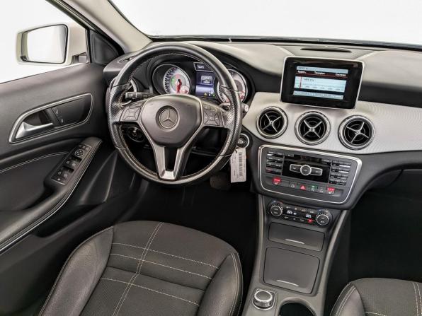 Mercedes-Benz GLA I (X156) с пробегом 2015 года, цена 1 750 000 рублей, 133527 км, внедорожник, Автокод Объявления