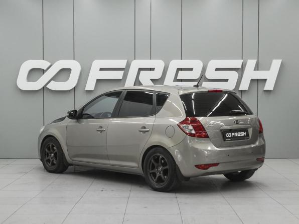 Kia Ceed I Рестайлинг с пробегом 2011 года, цена 720 000 рублей, 235700 км, хэтчбек, Автокод Объявления