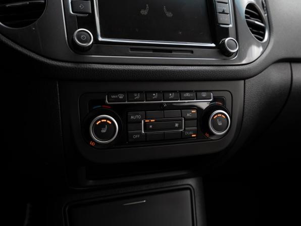 Volkswagen Tiguan I Рестайлинг с пробегом 2012 года, цена 1 350 000 рублей, 207823 км, внедорожник, Автокод Объявления