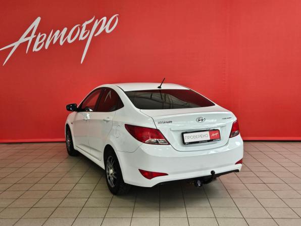 Hyundai Solaris I Рестайлинг с пробегом 2015 года, цена 990 000 рублей, 161422 км, седан, Автокод Объявления