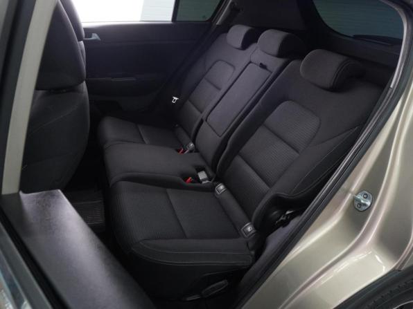 Kia Sportage IV Рестайлинг с пробегом 2019 года, цена 2 199 000 рублей, 69674 км, внедорожник, Автокод Объявления