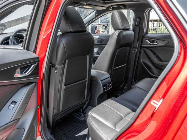 Mazda CX-4 I Рестайлинг с пробегом 2023 года, цена 3 074 000 рублей, 41144 км, внедорожник, Автокод Объявления