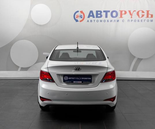 Hyundai Solaris I Рестайлинг с пробегом 2016 года, цена 777 000 рублей, 108000 км, седан, Автокод Объявления