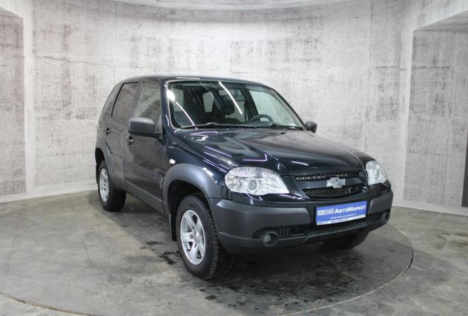Chevrolet Niva I Рестайлинг с пробегом 2018 года, цена 688 000 рублей, 113887 км, внедорожник, Автокод Объявления