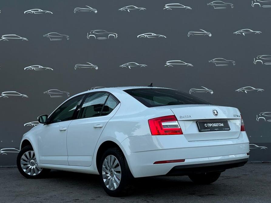 Skoda Octavia III (A7) Рестайлинг Санкт-Петербург  - изображение 4
