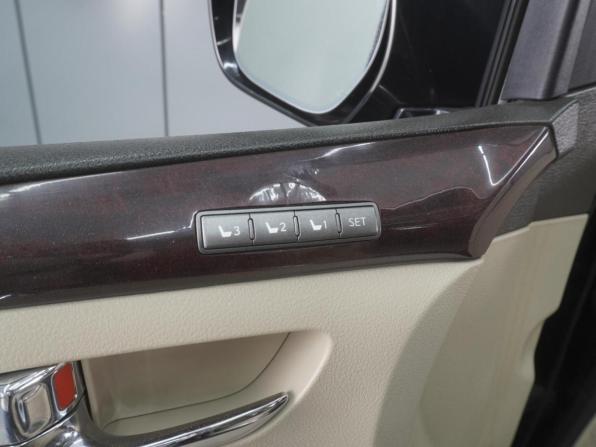 Lexus LX III с пробегом 2008 года, цена 2 205 000 рублей, 360171 км, внедорожник, Автокод Объявления