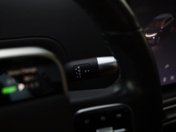 Li Auto (Lixiang) L7 I Рестайлинг с пробегом 2024 года, цена 6 699 000 рублей, 52000 км, внедорожник, Автокод Объявления