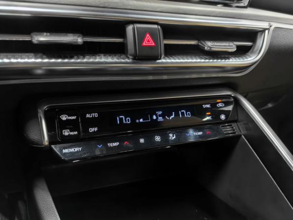 Kia K5 III с пробегом 2020 года, цена 2 650 000 рублей, 112000 км, седан, Автокод Объявления