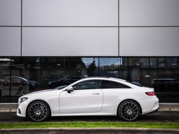 Mercedes-Benz E-Класс V (W213 S213 C238) с пробегом 2017 года, цена 3 674 000 рублей, 93316 км, купе-хардтоп, Автокод Объявления