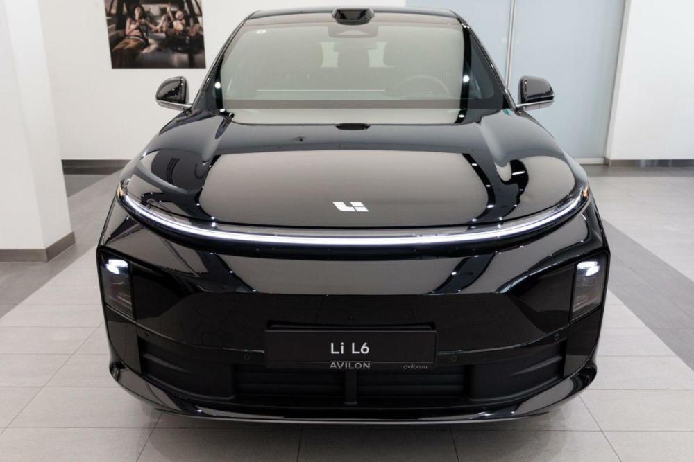 Li Auto (Lixiang) L6 Москва  - изображение 2