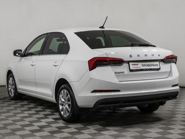 Skoda Rapid II с пробегом 2021 года, цена 1 939 000 рублей, 64600 км, лифтбек, Автокод Объявления