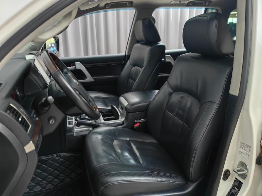 Toyota Land Cruiser 200 Series Рестайлинг 2 Подольск  - изображение 6