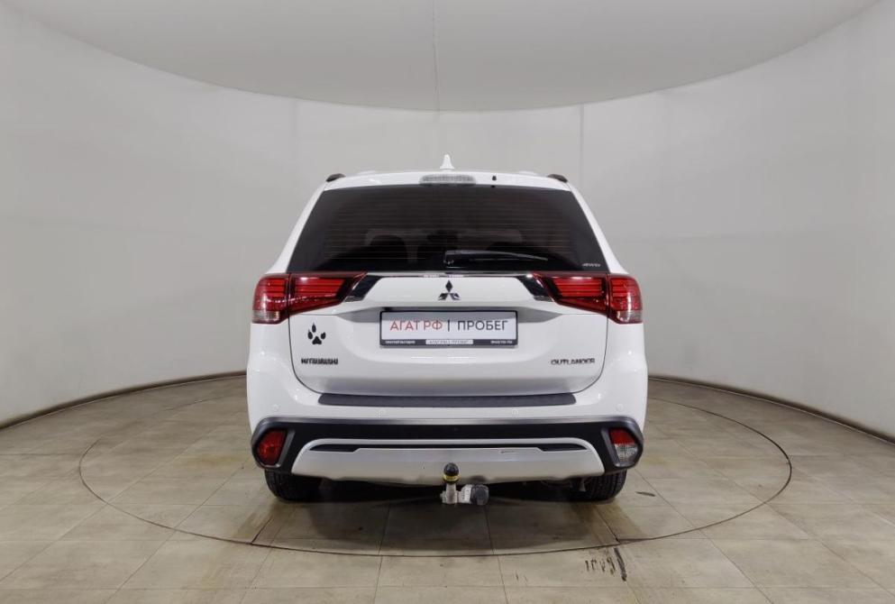 Mitsubishi Outlander III Рестайлинг 3 Волгоград  - изображение 6
