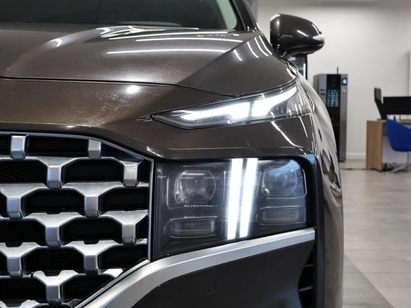 Hyundai Santa Fe IV Рестайлинг с пробегом 2021 года, цена 2 989 000 рублей, 122276 км, внедорожник, Автокод Объявления
