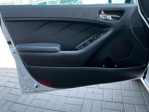 Kia Cerato III Рестайлинг (Classic) с пробегом 2019 года, цена 1 620 000 рублей, 107009 км, седан, Автокод Объявления