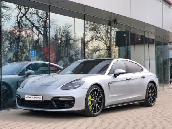 Porsche Panamera II с пробегом 2018 года, цена 9 320 000 рублей, 60000 км, фастбек, Автокод Объявления