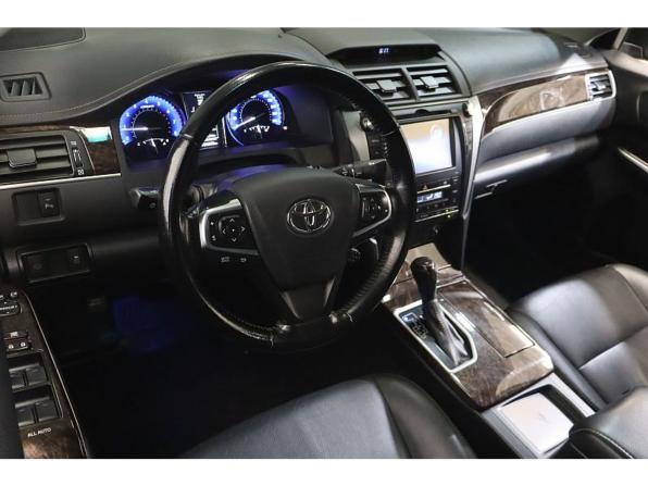 Toyota Camry VII (XV50) Рестайлинг с пробегом 2016 года, цена 2 279 000 рублей, 186603 км, седан, Автокод Объявления