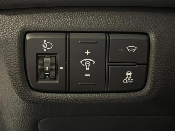 Hyundai Creta I с пробегом 2017 года, цена 1 629 000 рублей, 109853 км, внедорожник, Автокод Объявления