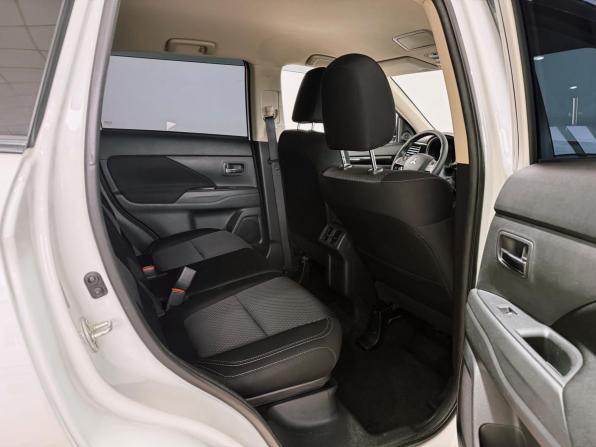 Mitsubishi Outlander III Рестайлинг 3 с пробегом 2018 года, цена 1 950 000 рублей, 94469 км, внедорожник, Автокод Объявления