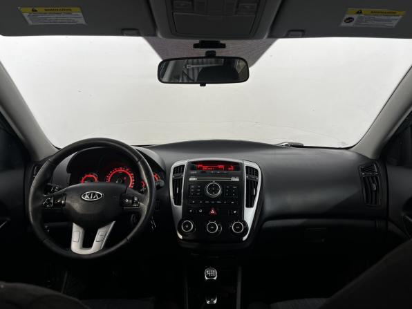 Kia Ceed I Рестайлинг с пробегом 2011 года, цена 549 900 рублей, 238000 км, универсал, Автокод Объявления