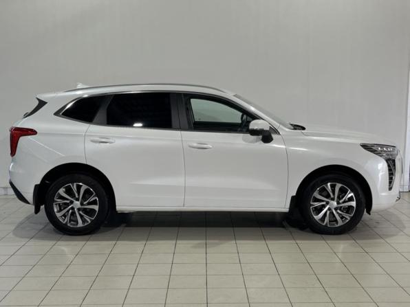 Haval Jolion I с пробегом 2023 года, цена 1 715 000 рублей, 41902 км, внедорожник, Автокод Объявления