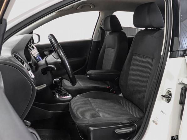 Volkswagen Polo V с пробегом 2013 года, цена 849 000 рублей, 293305 км, седан, Автокод Объявления
