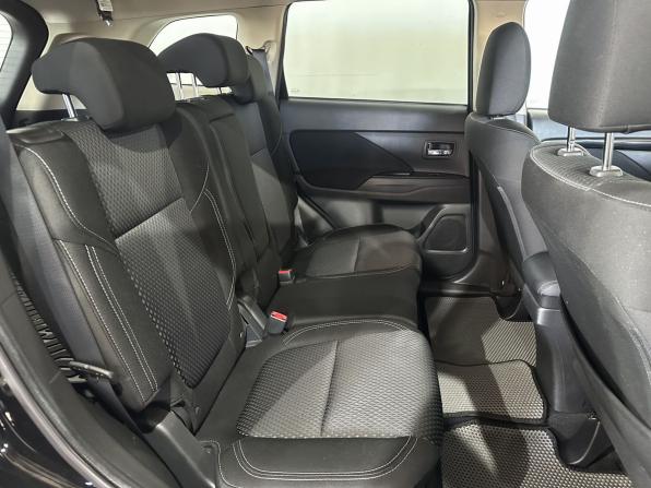 Mitsubishi Outlander III Рестайлинг 3 с пробегом 2021 года, цена 1 949 000 рублей, 164807 км, внедорожник, Автокод Объявления