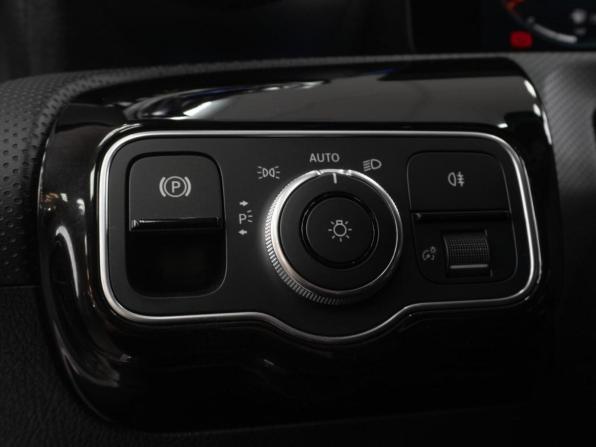 Mercedes-Benz CLA II (C118 X118) с пробегом 2022 года, цена 4 189 000 рублей, 41170 км, седан, Автокод Объявления