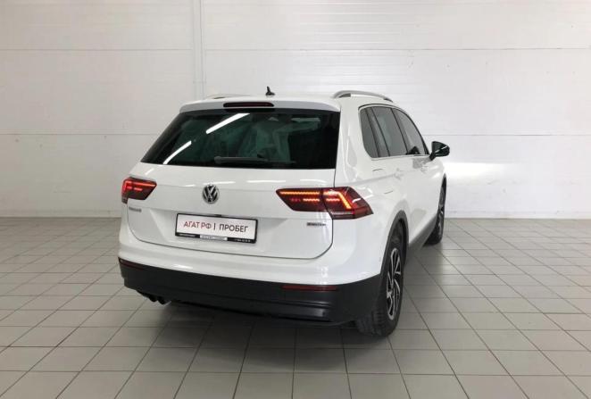 Volkswagen Tiguan II с пробегом 2018 года, цена 2 950 000 рублей, 76241 км, внедорожник, Автокод Объявления