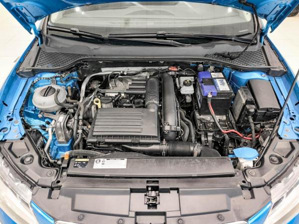 SEAT Leon III с пробегом 2013 года, цена 750 000 рублей, 150551 км, хэтчбек, Автокод Объявления