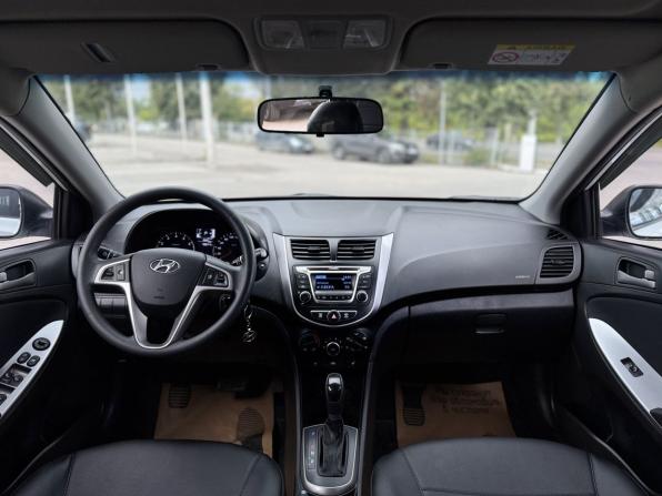 Hyundai Solaris I Рестайлинг с пробегом 2015 года, цена 1 109 000 рублей, 72639 км, хэтчбек, Автокод Объявления