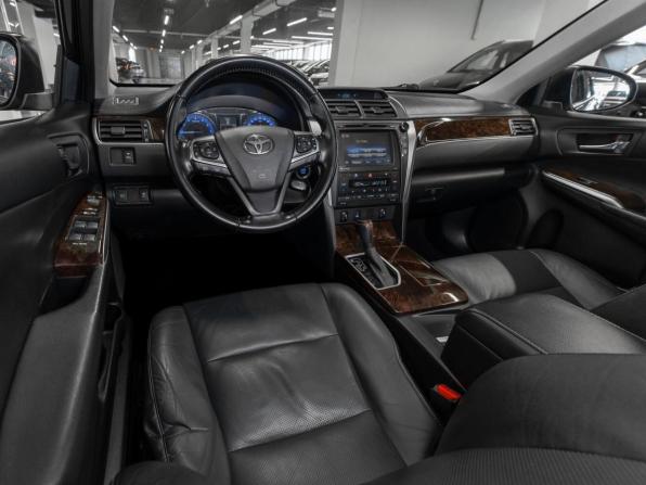 Toyota Camry VII (XV50) Рестайлинг с пробегом 2016 года, цена 1 580 000 рублей, 398800 км, седан, Автокод Объявления
