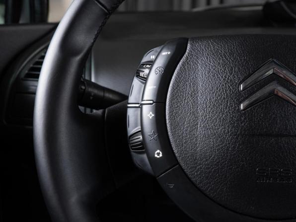 Citroen C4 I Рестайлинг с пробегом 2010 года, цена 560 000 рублей, 198545 км, хэтчбек, Автокод Объявления