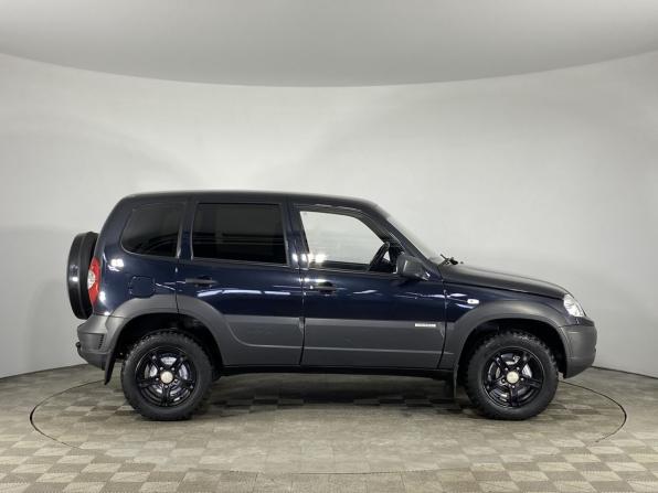Chevrolet Niva I Рестайлинг с пробегом 2015 года, цена 620 000 рублей, 141910 км, внедорожник, Автокод Объявления