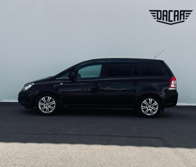 Opel Zafira B Рестайлинг Санкт-Петербург  - изображение 4