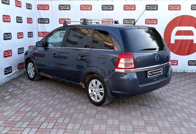 Opel Zafira B Рестайлинг с пробегом 2010 года, цена 379 990 рублей, 270103 км, компактвэн, Автокод Объявления