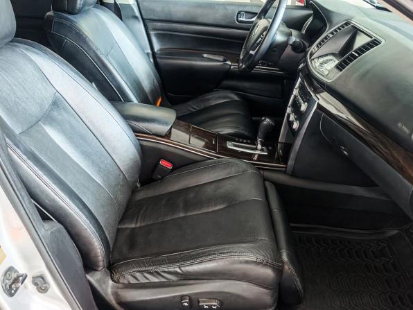 Nissan Teana II Рестайлинг с пробегом 2012 года, цена 1 299 900 рублей, 188000 км, седан, Автокод Объявления