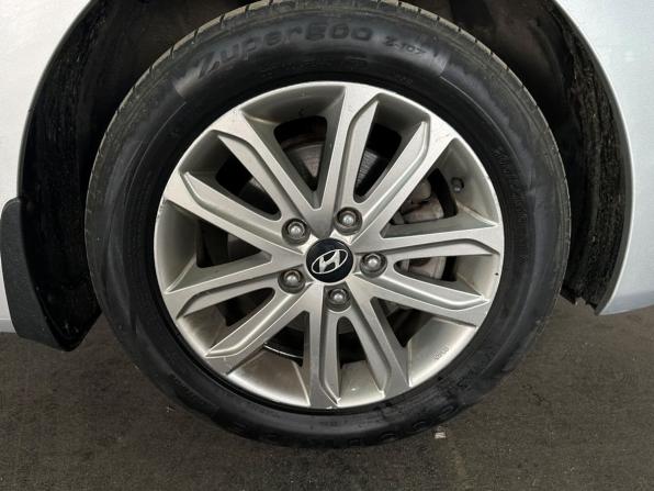 Hyundai Elantra V (MD) Рестайлинг с пробегом 2014 года, цена 1 050 000 рублей, 168981 км, седан, Автокод Объявления