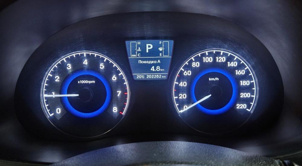Hyundai Solaris I Рестайлинг Вологда  - изображение 10