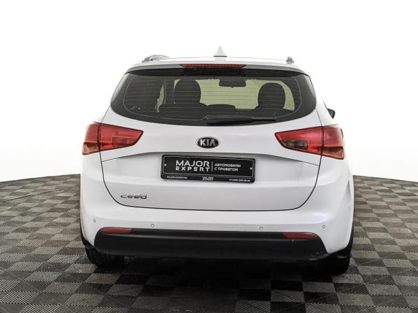 Kia Ceed II Рестайлинг с пробегом 2017 года, цена 1 400 000 рублей, 104533 км, универсал, Автокод Объявления