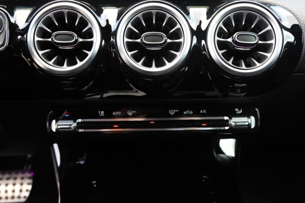 Mercedes-Benz CLA II (C118 X118) Москва  - изображение 24