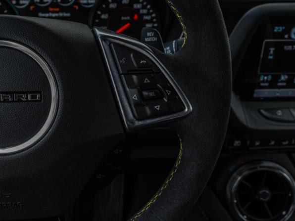 Chevrolet Camaro VI Рестайлинг с пробегом 2018 года, цена 8 240 000 рублей, 23320 км, купе, Автокод Объявления