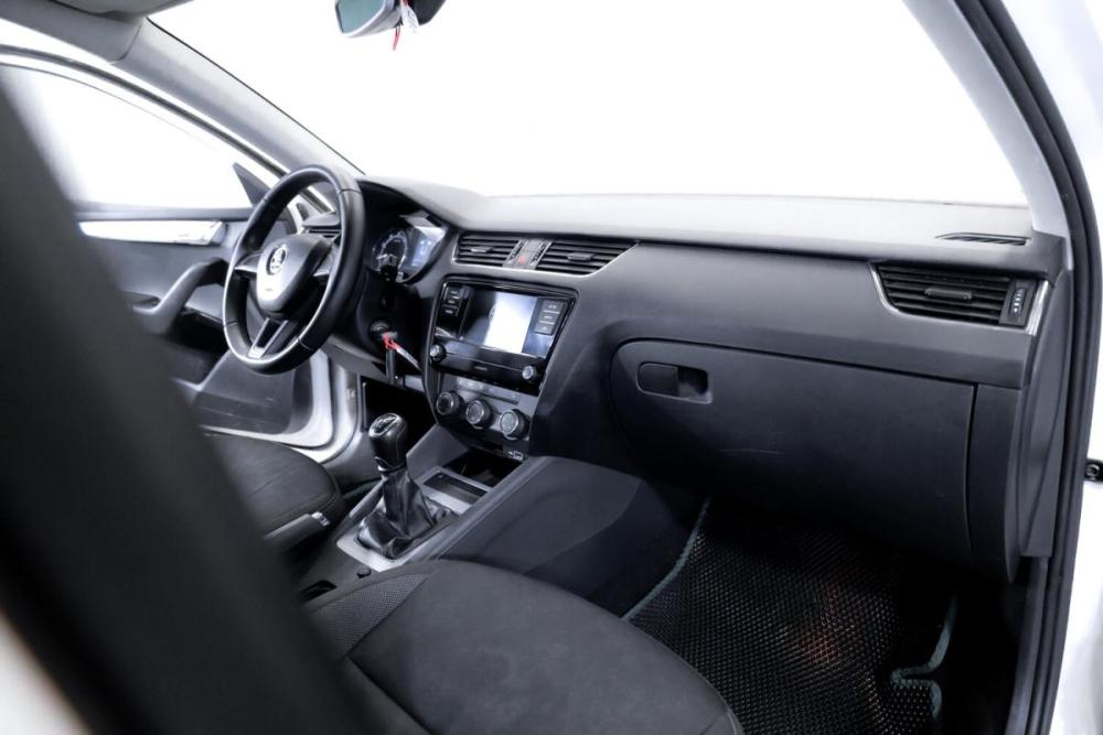 Skoda Octavia III (A7) Рестайлинг Тюмень  - изображение 18