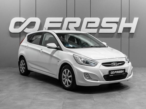 Hyundai Solaris I с пробегом 2013 года, цена 910 000 рублей, 151266 км, хэтчбек, Автокод Объявления