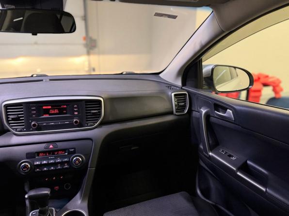 Kia Sportage IV Рестайлинг с пробегом 2020 года, цена 2 399 000 рублей, 75609 км, внедорожник, Автокод Объявления